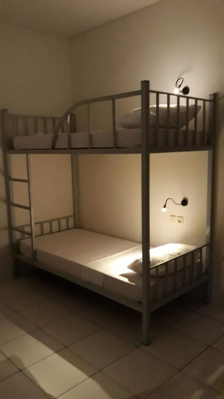 Bujang Lapuk Hostel Sekotong Dış mekan fotoğraf