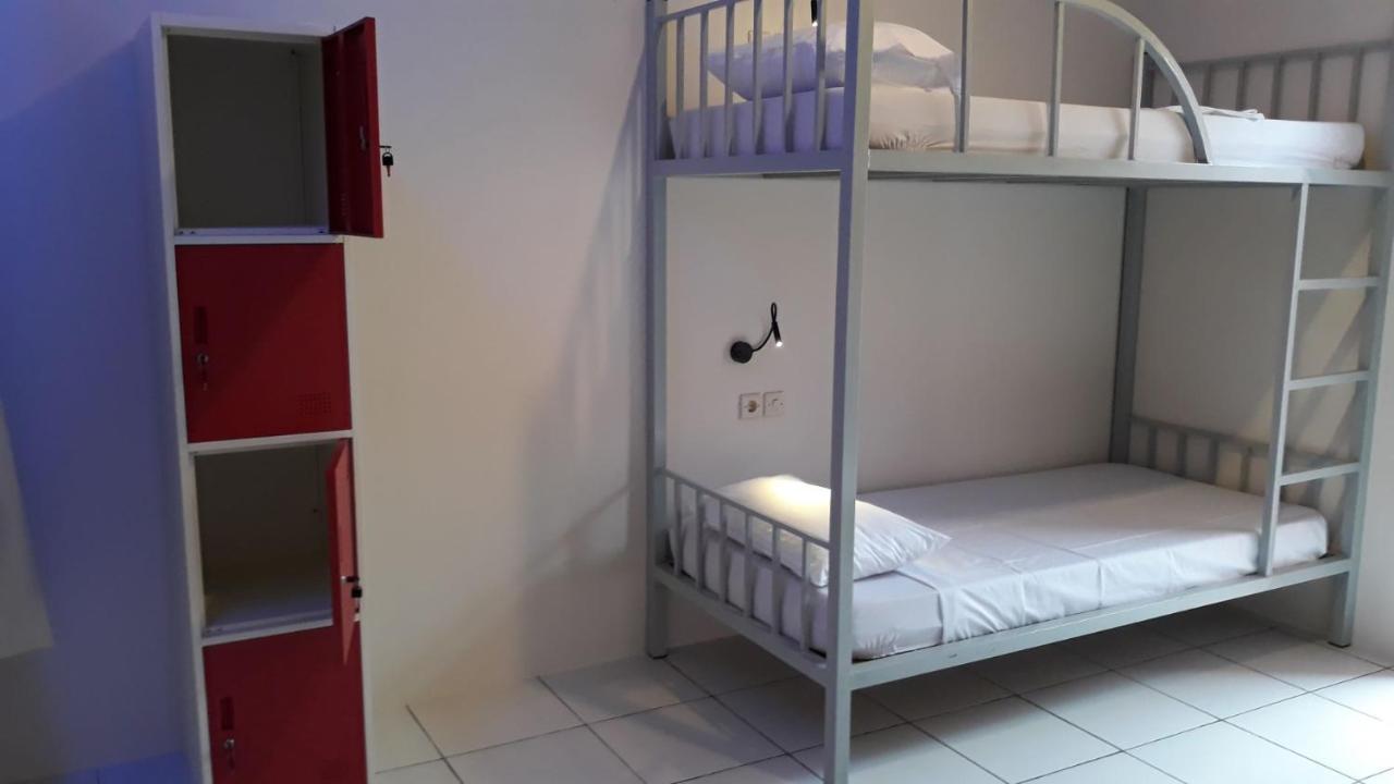 Bujang Lapuk Hostel Sekotong Dış mekan fotoğraf